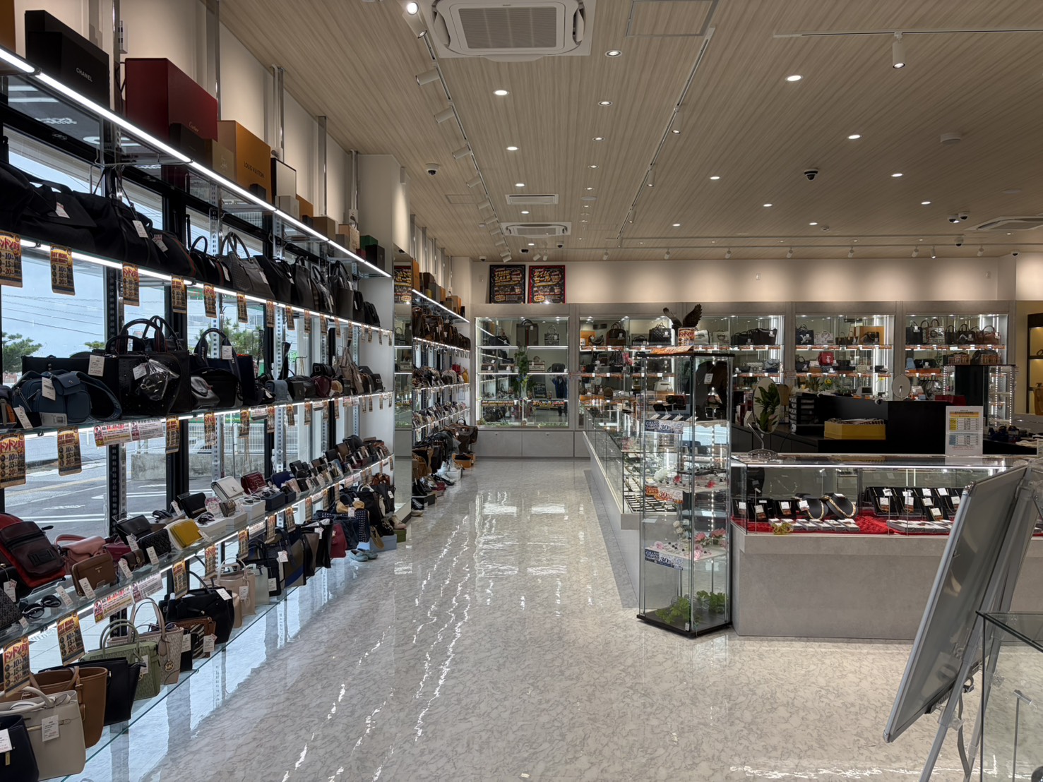 那覇店 画像2