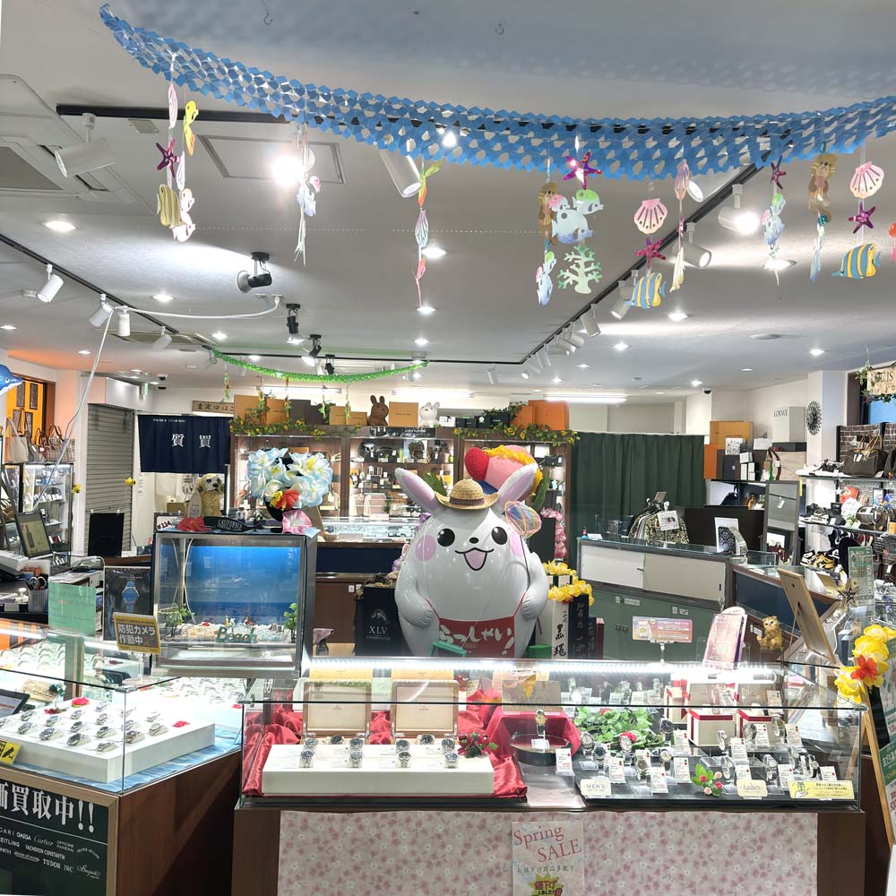 リサイクルショップや質屋をお探しなら質屋かんてい局山形北店 ギャラリー画像1