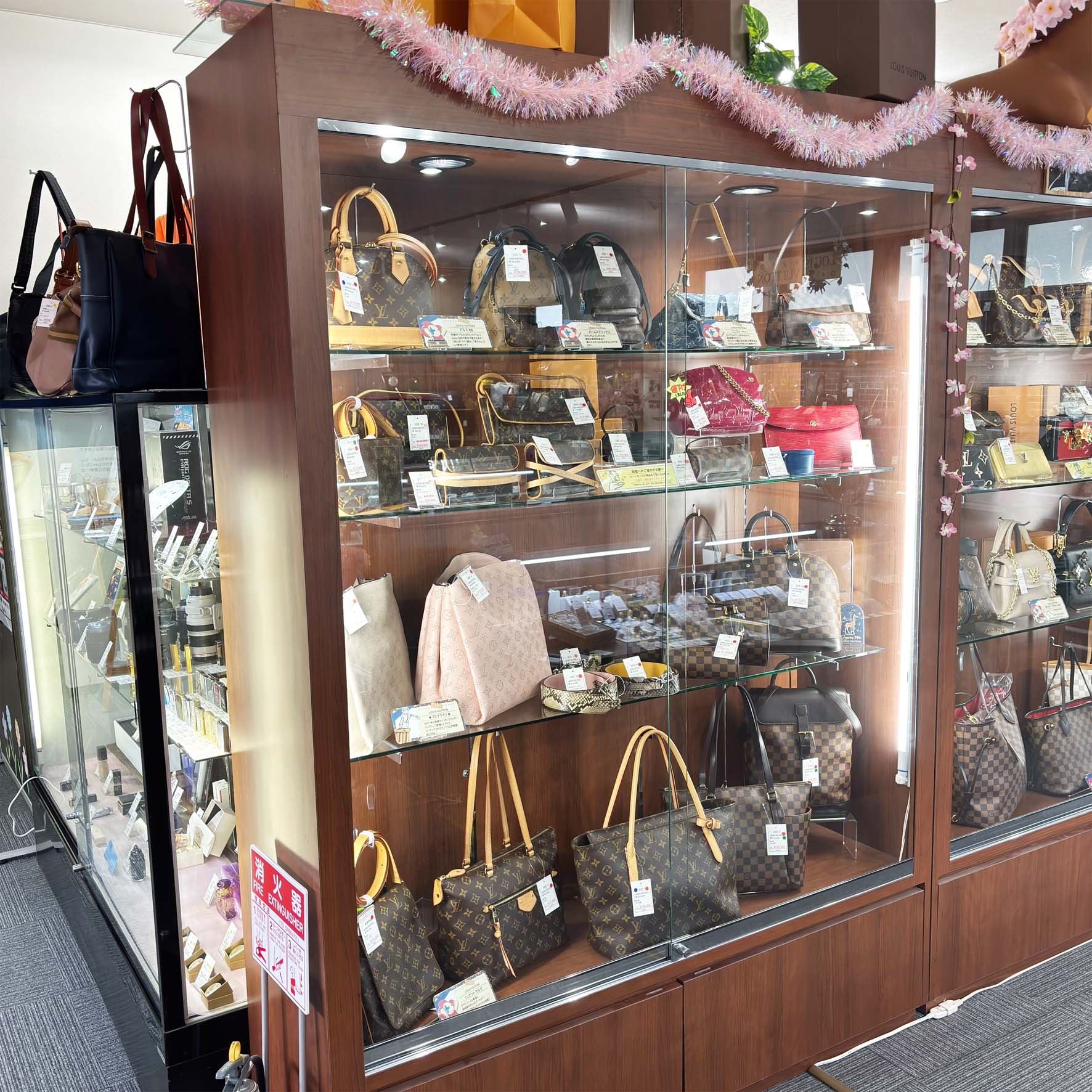 山形県最大の質屋｜質屋かんてい局 山形北店｜リサイクルショップ・買取・融資・販売・修理 ギャラリー画像10