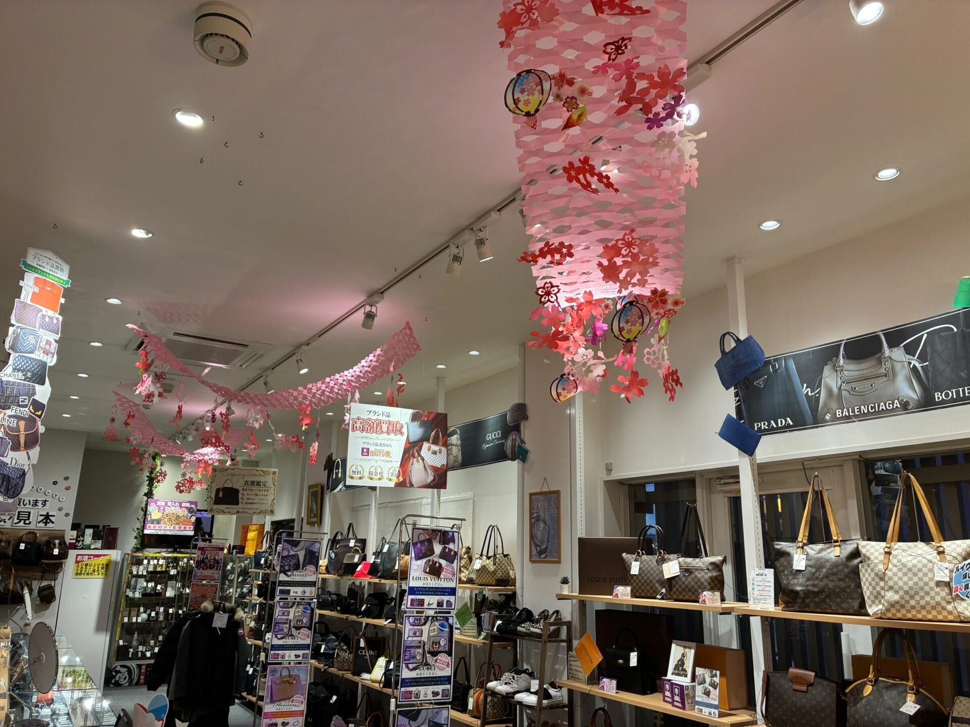 泉区最大の質屋｜質屋かんてい局 仙台泉店｜リサイクルショップ・買取・融資・販売・修理 ギャラリー画像10