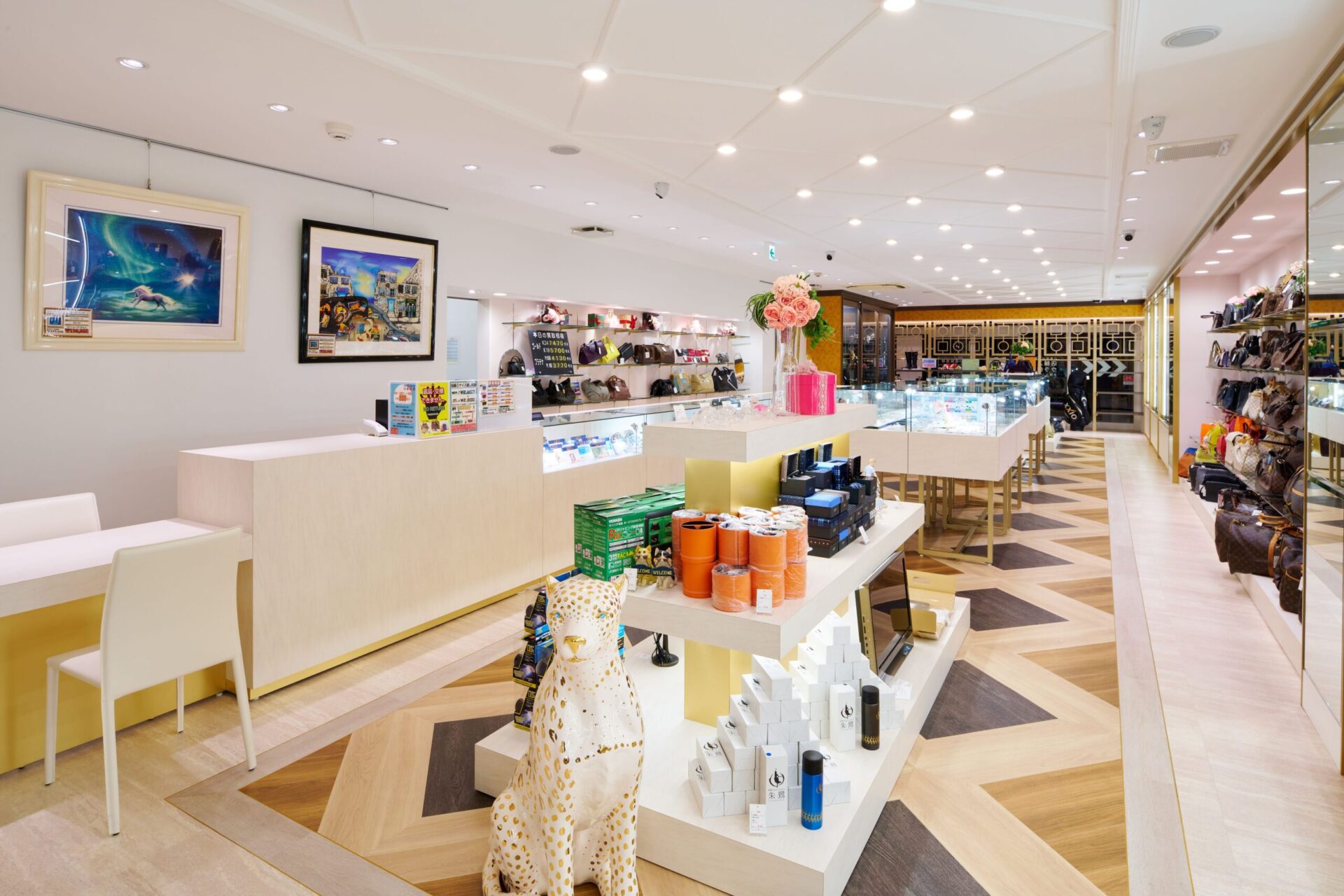 質屋かんてい局 市川インター店 ギャラリー画像4