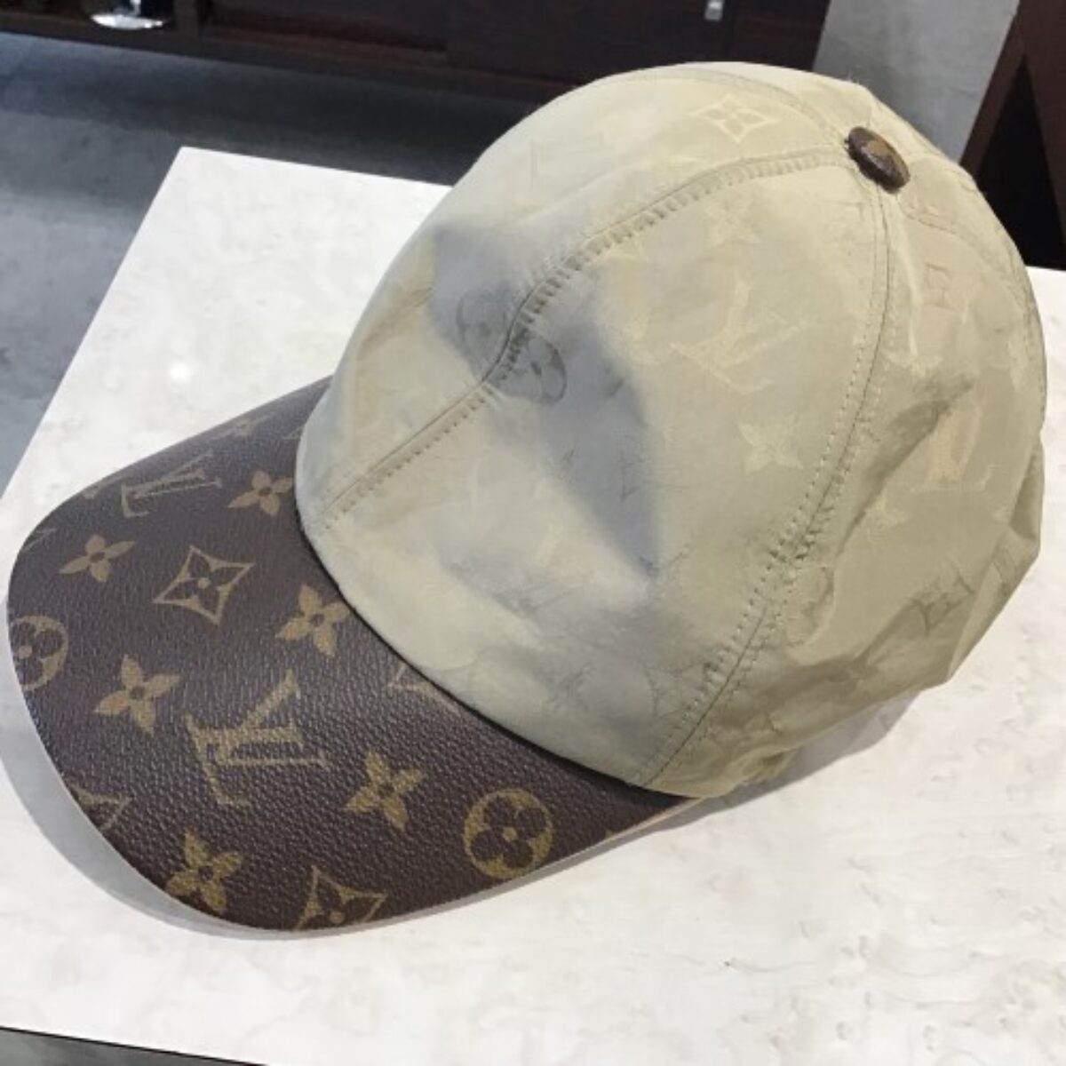 宜しくお願い致しますLouis Vuitton ルイヴィトン  モノグラム　キャップ 1.0