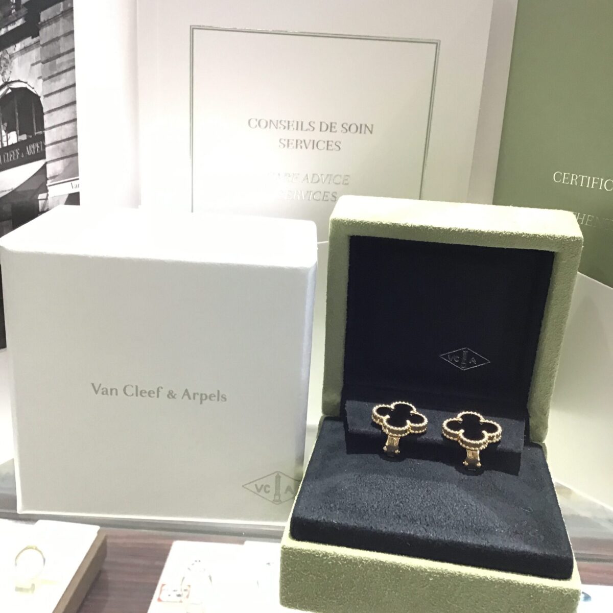 VanCleef＆Arpels ヴィンテージ アルハンブラ ピアス】の買取価格と ...