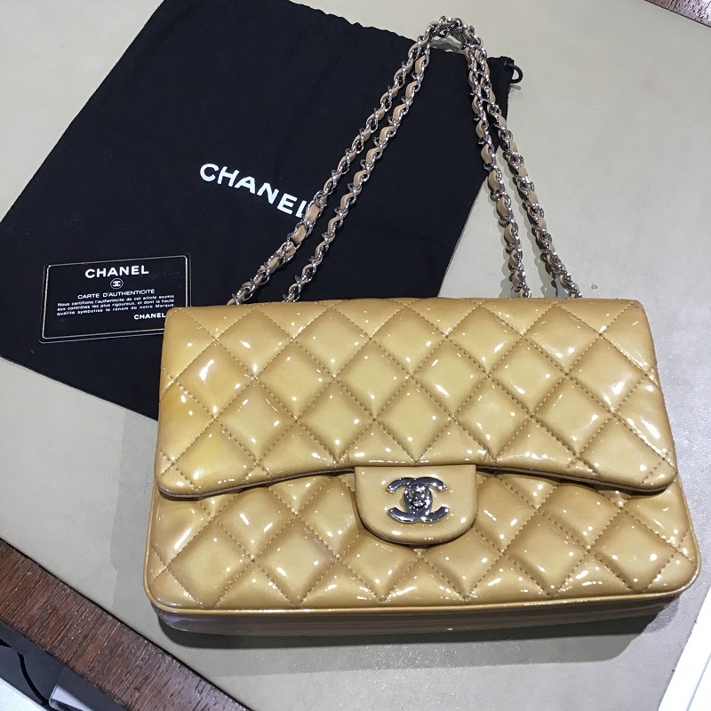 ✨専用✨ シャネル マトラッセ チェーンショルダーバッグ 25 ゴールド金具 IMG_7387.jpg