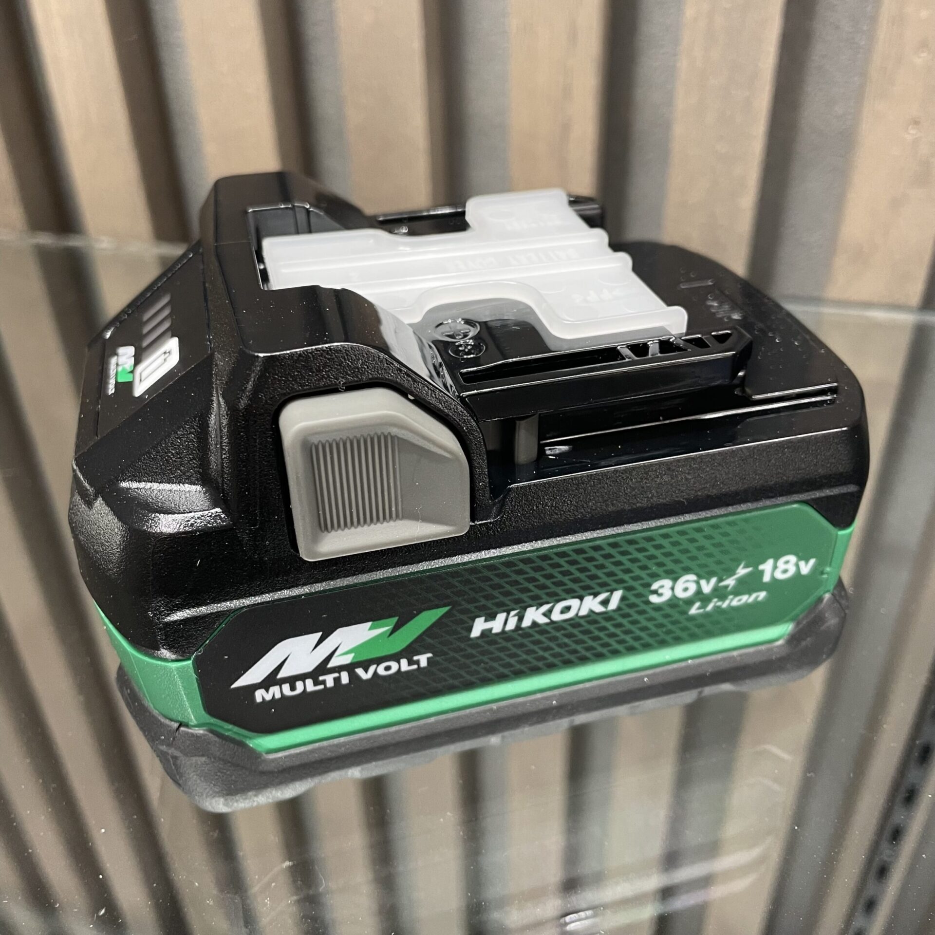 ハイコーキ マルチボルトバッテリーを買取しました！ | 買取実績 