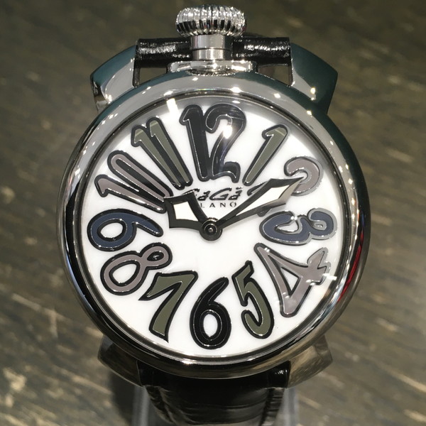 正規品 ガガミラノ マヌアーレ 40 5020クォーツ 楽天市場】【中古】GaGaMILANO （ガガミラノ）5020 マヌアーレ40