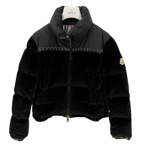 MONCLER 『ダウンジャケット』をお買取りさせて頂きました。 | 買取