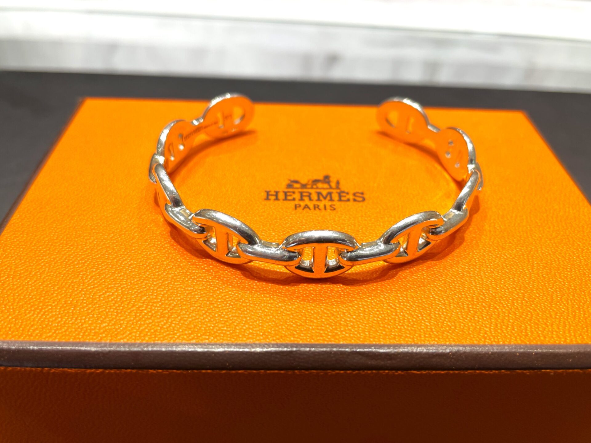 ルイヴィトン 黄色 バングル☆ CHANEL GUCCI HERMES ルイヴィトン 黄色 バングル☆ CHANEL GUCCI HERMES