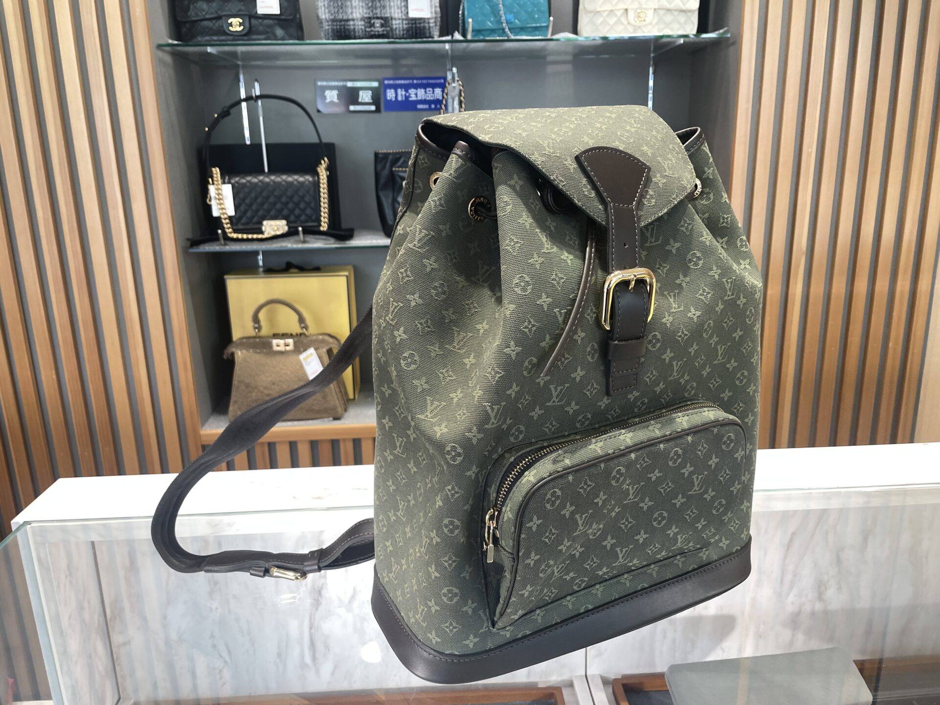 ルイヴィトンモンスリGM