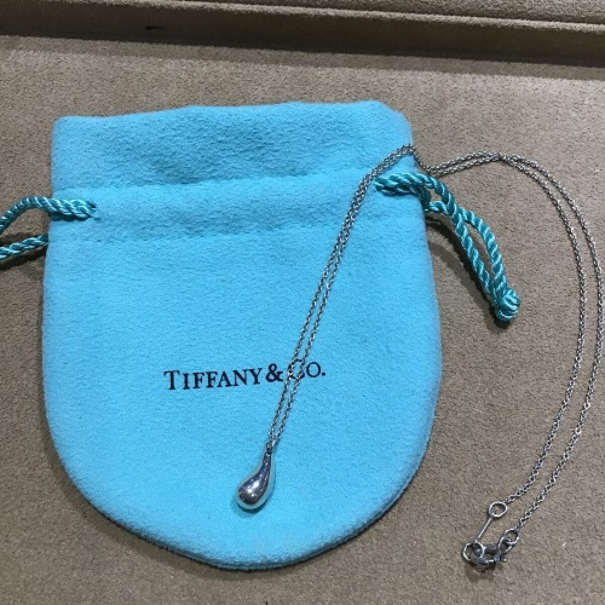 Tiffany(ティファニー) シルバー925 ティアドロップ ネックレス】のお