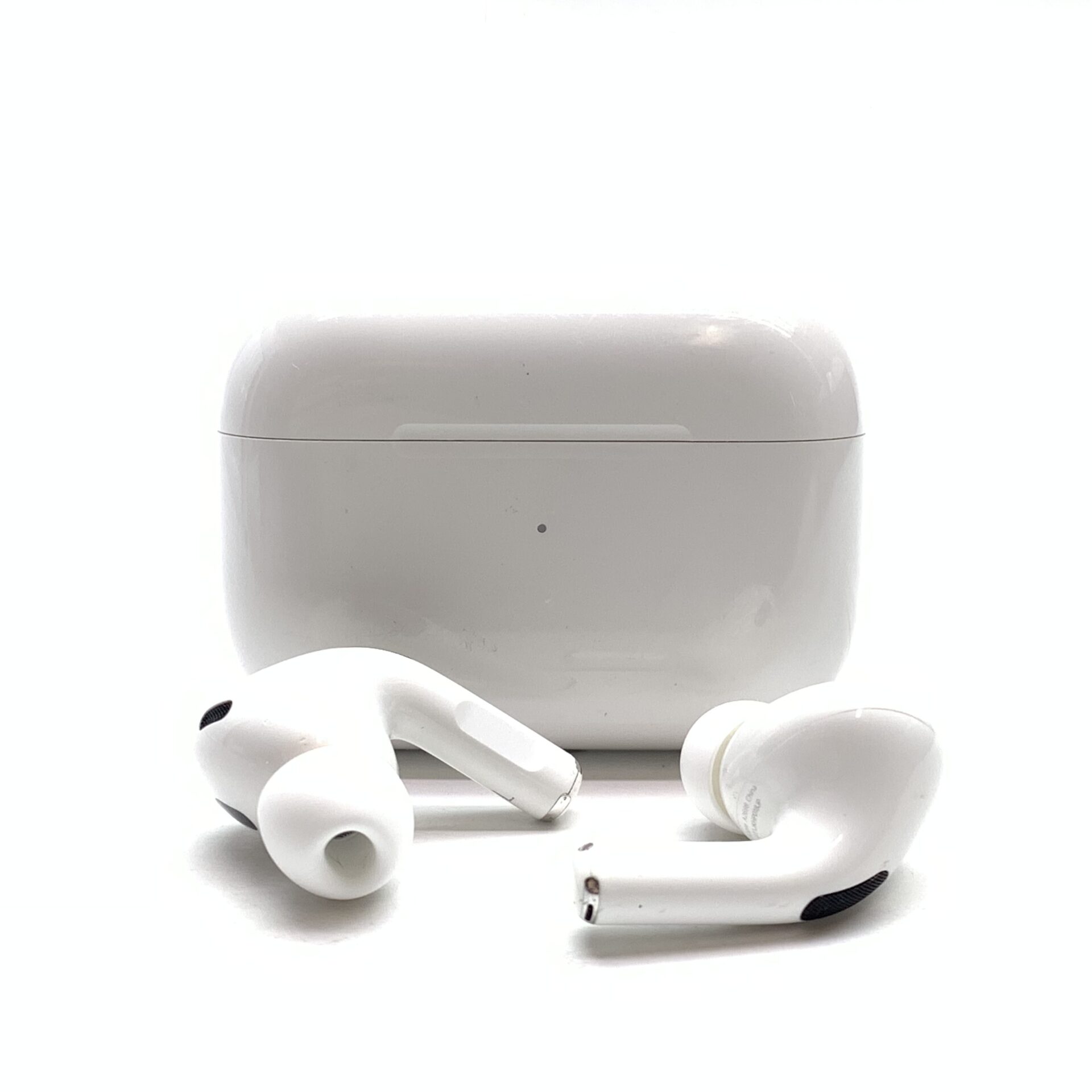 APPLE AirPods Pro エアーポッズプロ 第2世代 を名古屋市熱田区のお客様から買取させていただきました！ | 買取実績 | 質屋  かんてい局名古屋栄錦三丁目店 | 質屋かんてい局