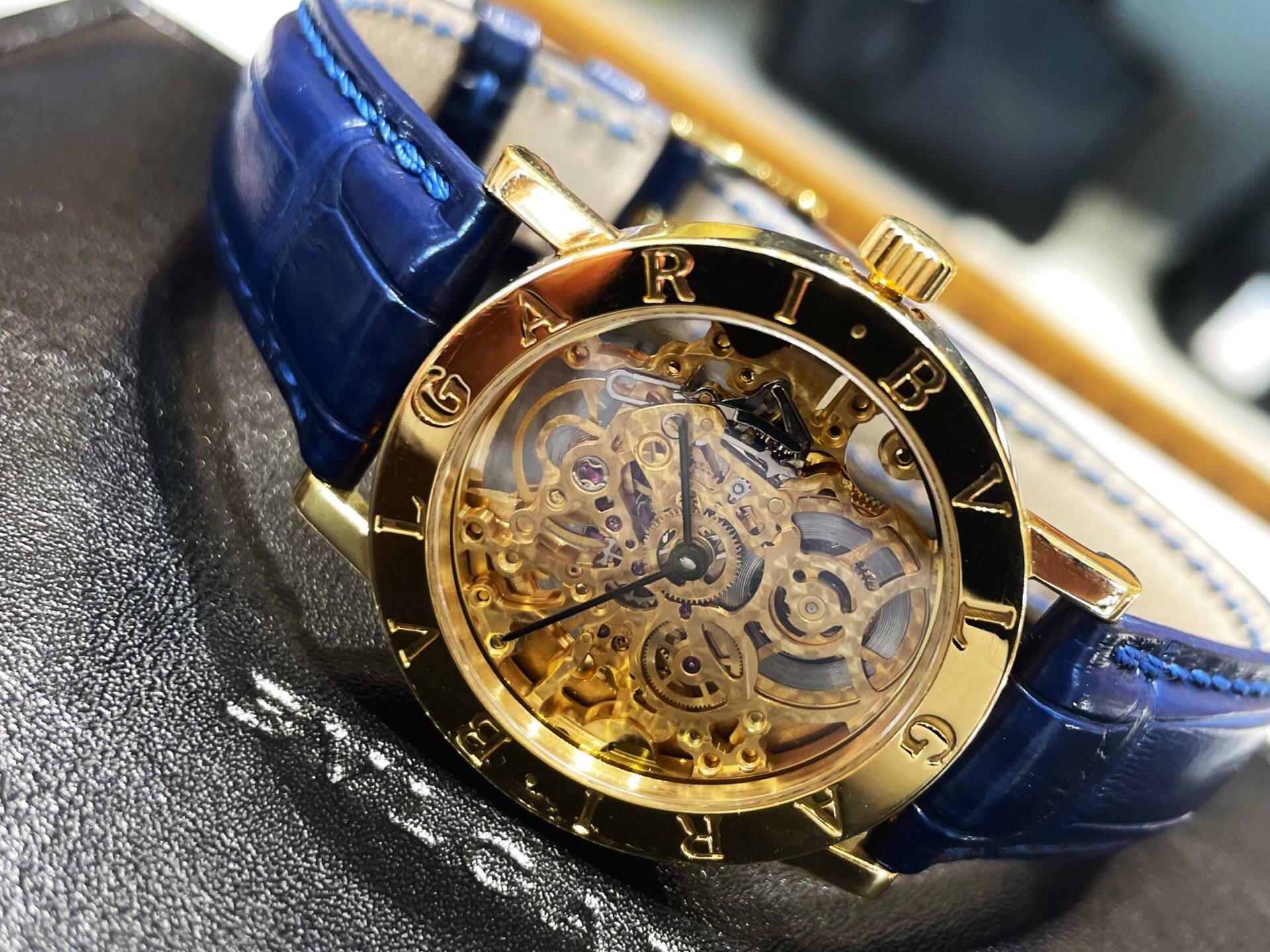 ブルガリブルガリ BB33GLSK 18K無垢 ブルガリ ブルガリブルガリ BB33GLSK YG×社外革 AT スケルトン