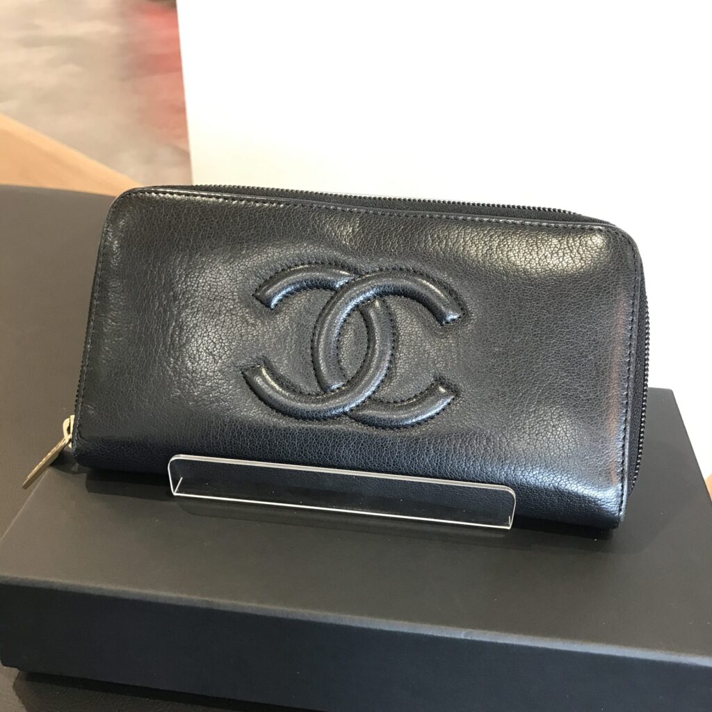 シャネル　CHANEL　ココマーク　長財布