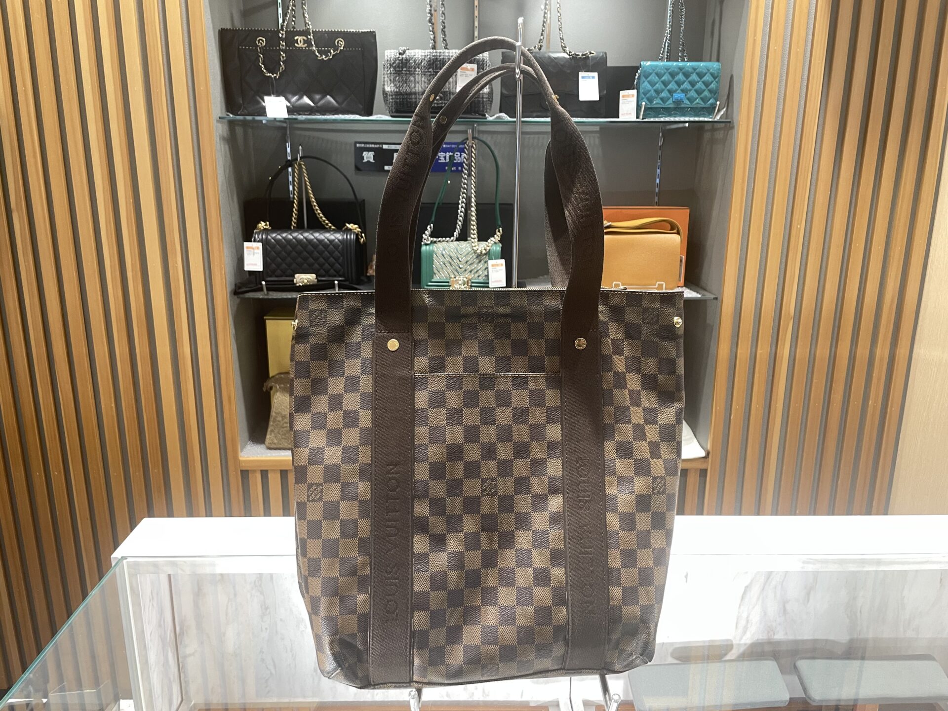 ルイヴィトン カバ・ボブール N52006 高価買取のポイントと相場を徹底