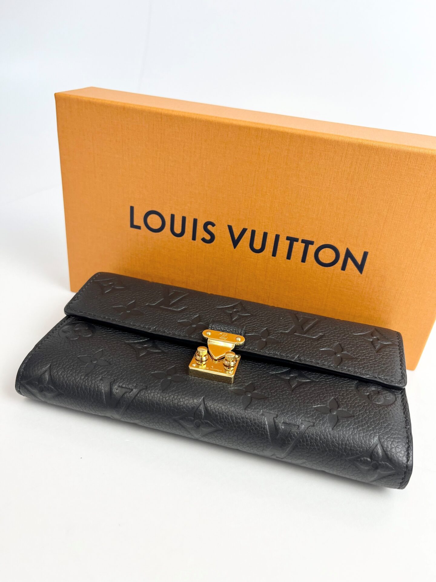 ルイ ヴィトン LOUIS VUITTON ポルトフォイユ・サラ メティス ルイ ヴィトン LOUIS VUITTON ポルトフォイユ・サラ メティス