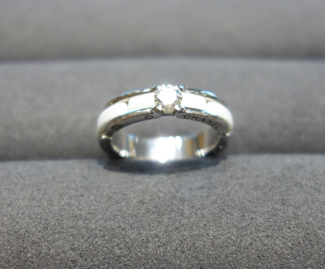 シャネル ウルトラコレクション 高価買取の秘密！相場と査定ポイントを