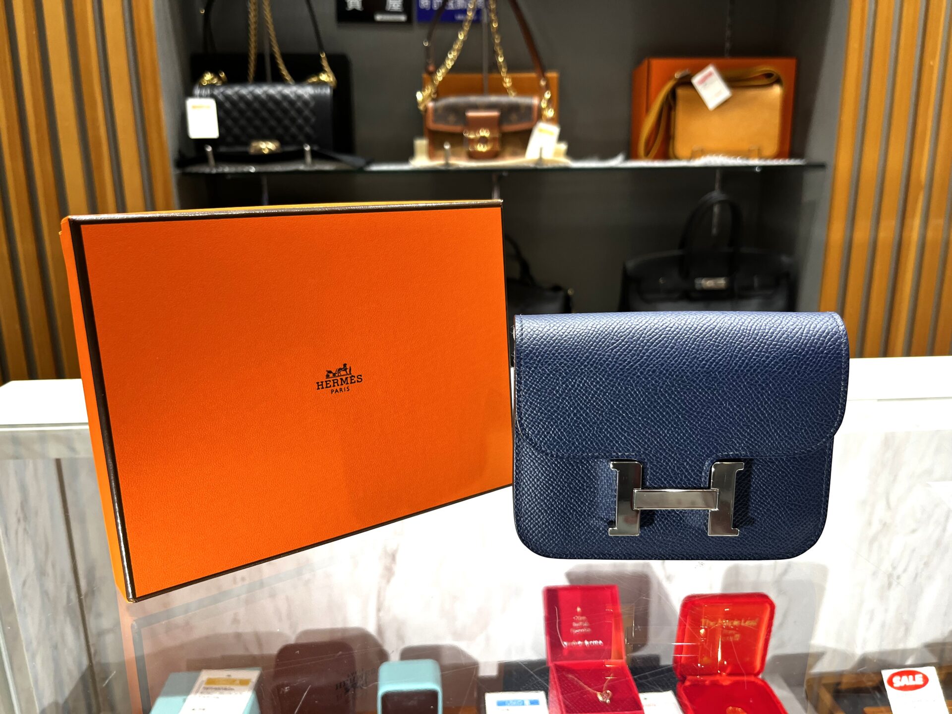 エルメス コンスタンススリム 高価買取！相場と査定ポイントを徹底解説