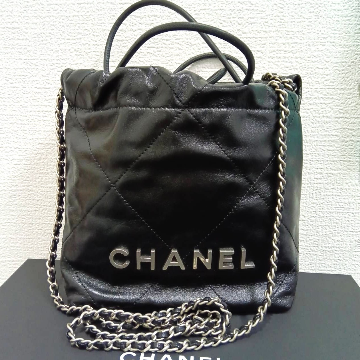 入手困難レア品★【CHANEL】22 ミニ ハンドバッグ CHANEL シャネル22 ミニ ハンドバッグ】入荷しました