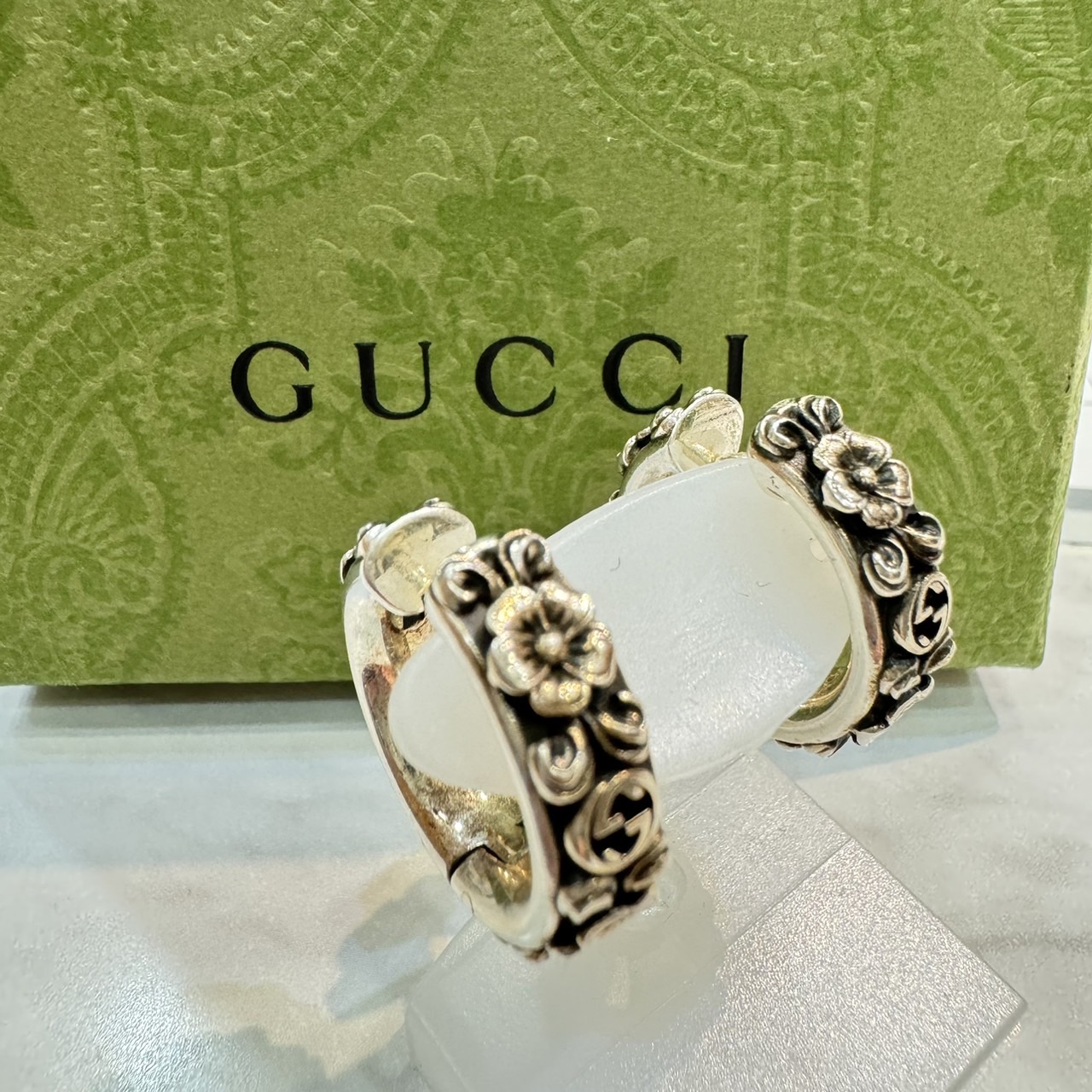 GUCCI グッチ シルバー フープピアス | 買取実績 | 買取専門かん
