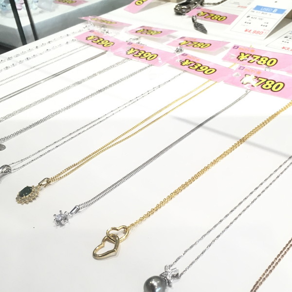 3周年祭　390円コーナー