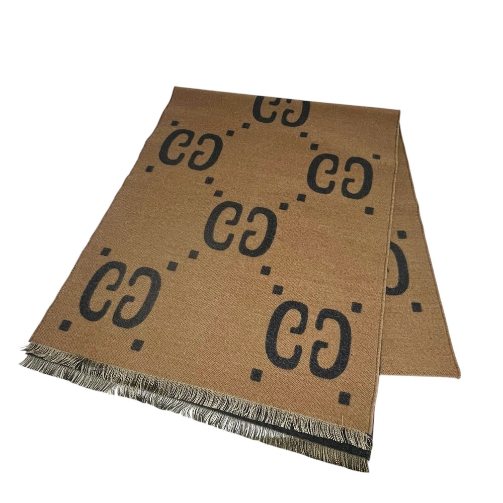 GUCCI⭐︎未使用⭐︎GGジャカード ウールシルク スカーフ GUCCI GGジャカード ウールシルク スカーフ GUCCI GGジャカード