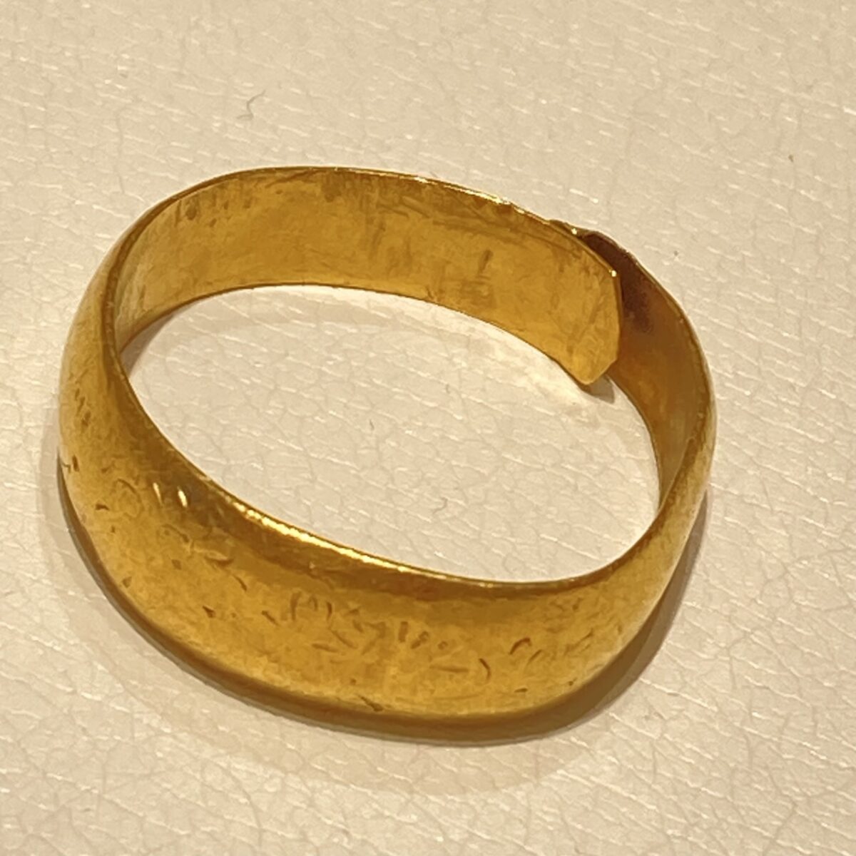 純金
