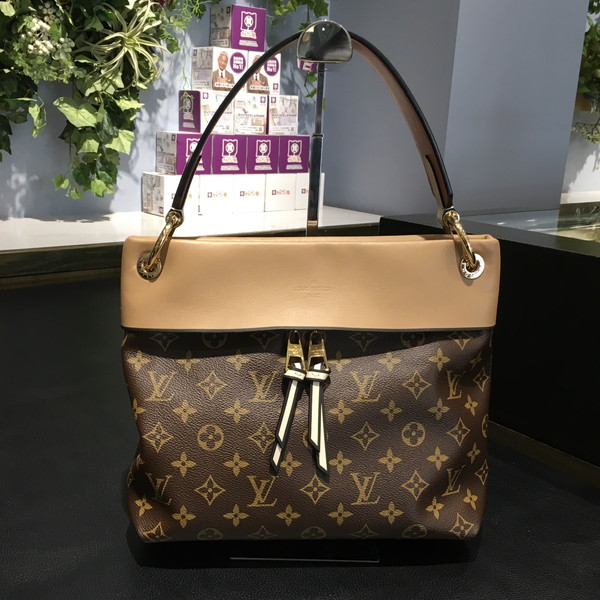 LOUIS VUITTON（ルイ・ヴィトン）M44272 テュイルリーブザス