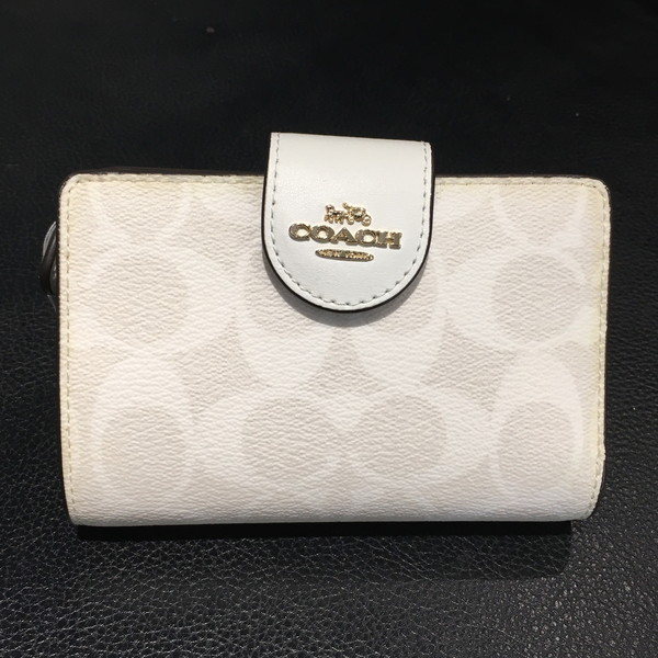 COACH（コーチ）C0082 2つ折り財布