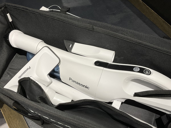Panasonic(パナソニック)Z37A5サイクロン式クリーナ―