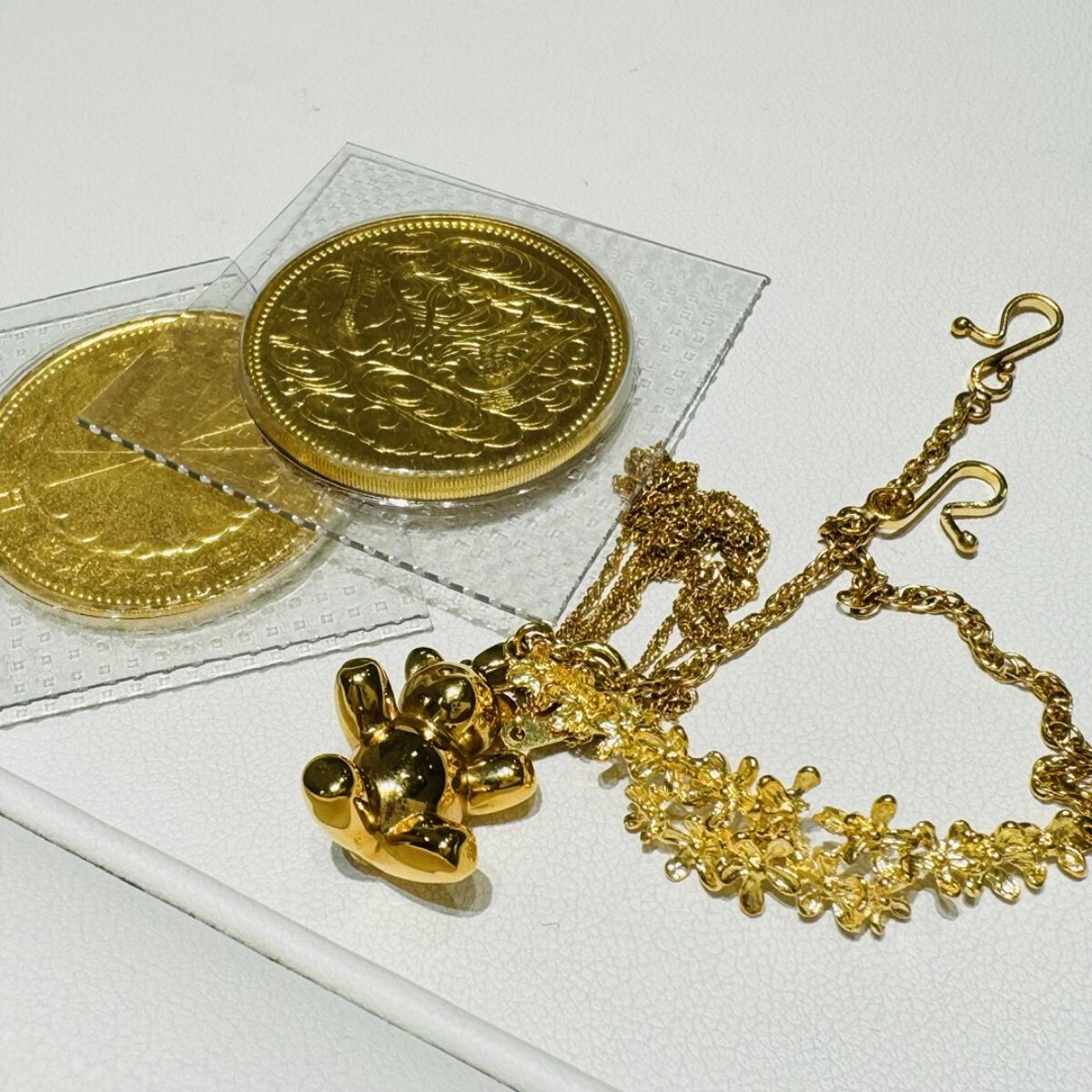 天皇陛下御在位記念金貨