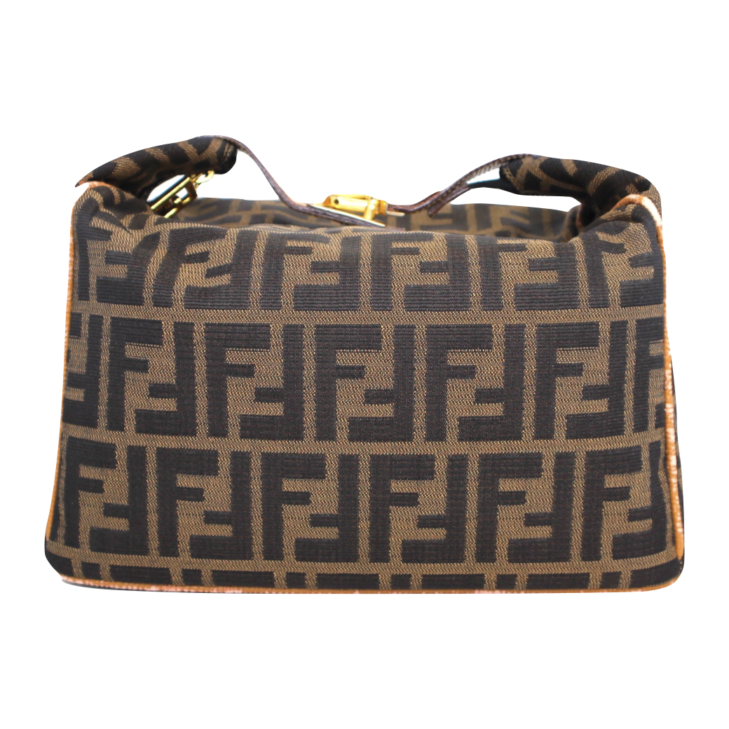 FENDI フェンディ　バニティバッグ　ズッカ柄 フェンディ】「ズッカ柄 バニティバッグ」の買取価格について | 買取