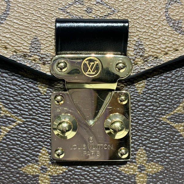 LOUIS VUITTON（ルイ・ヴィトン）M44876 ポシェット・メティスMM