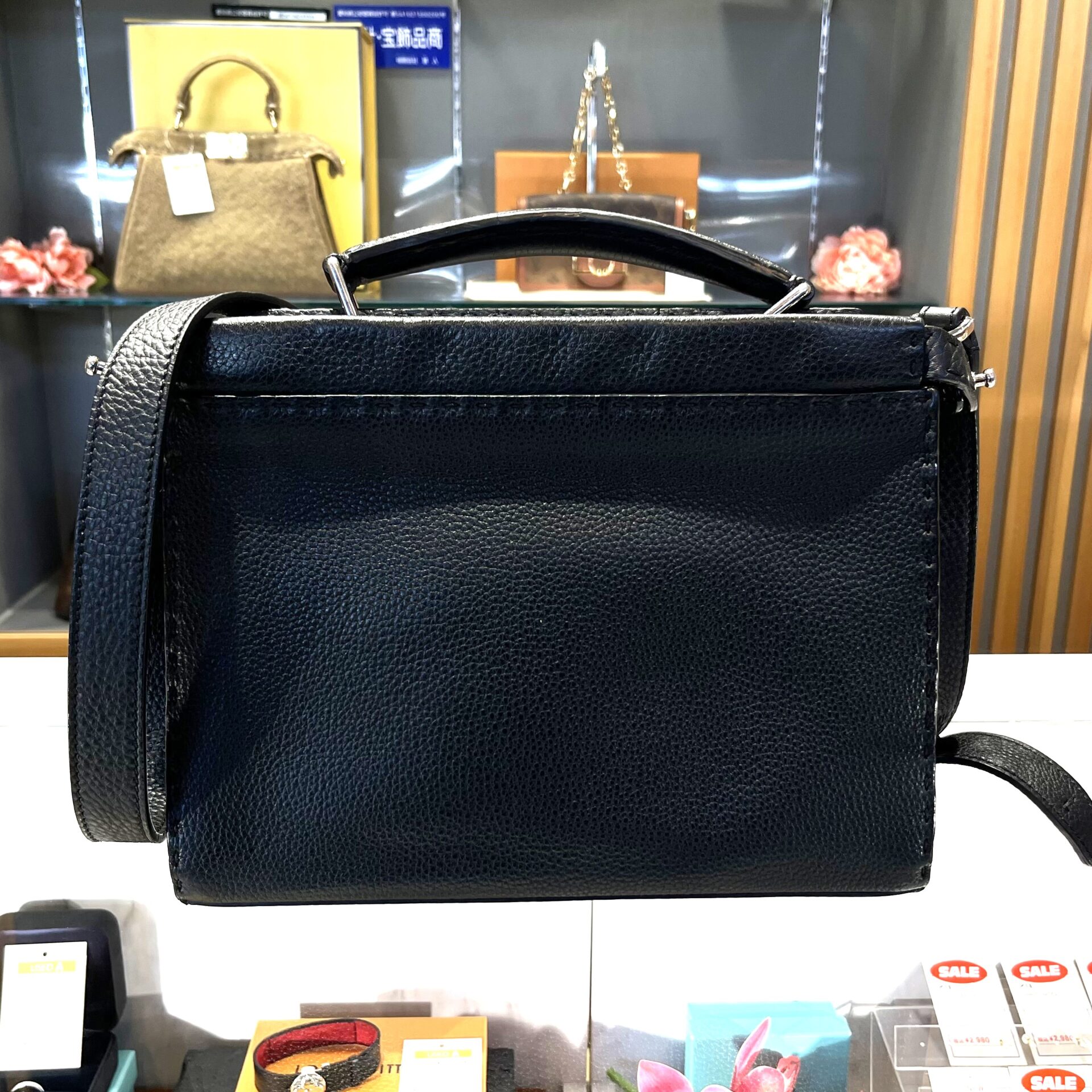 フェンディ（FENDI）の買取なら「質屋かんてい局名古屋西店」へ 