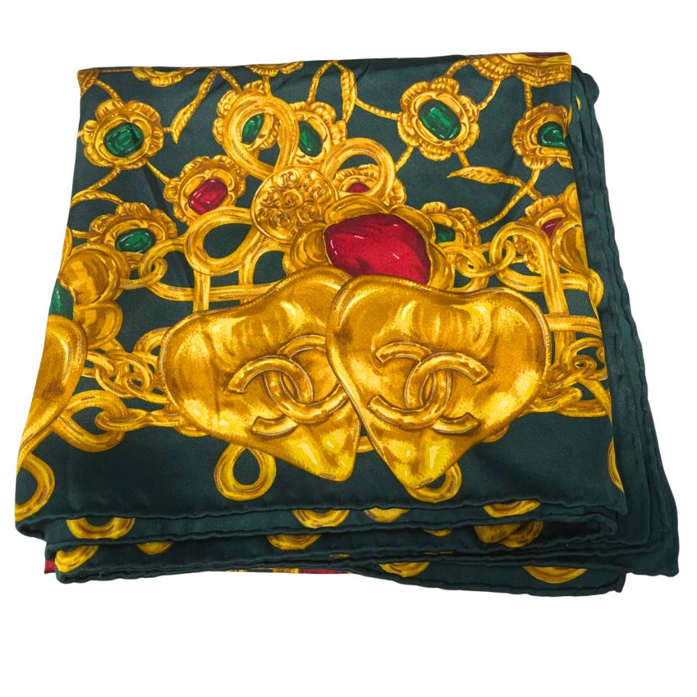 🧣【買取実績記事】CHANEL シルクスカーフ 大判 宝石柄｜神戸市西区