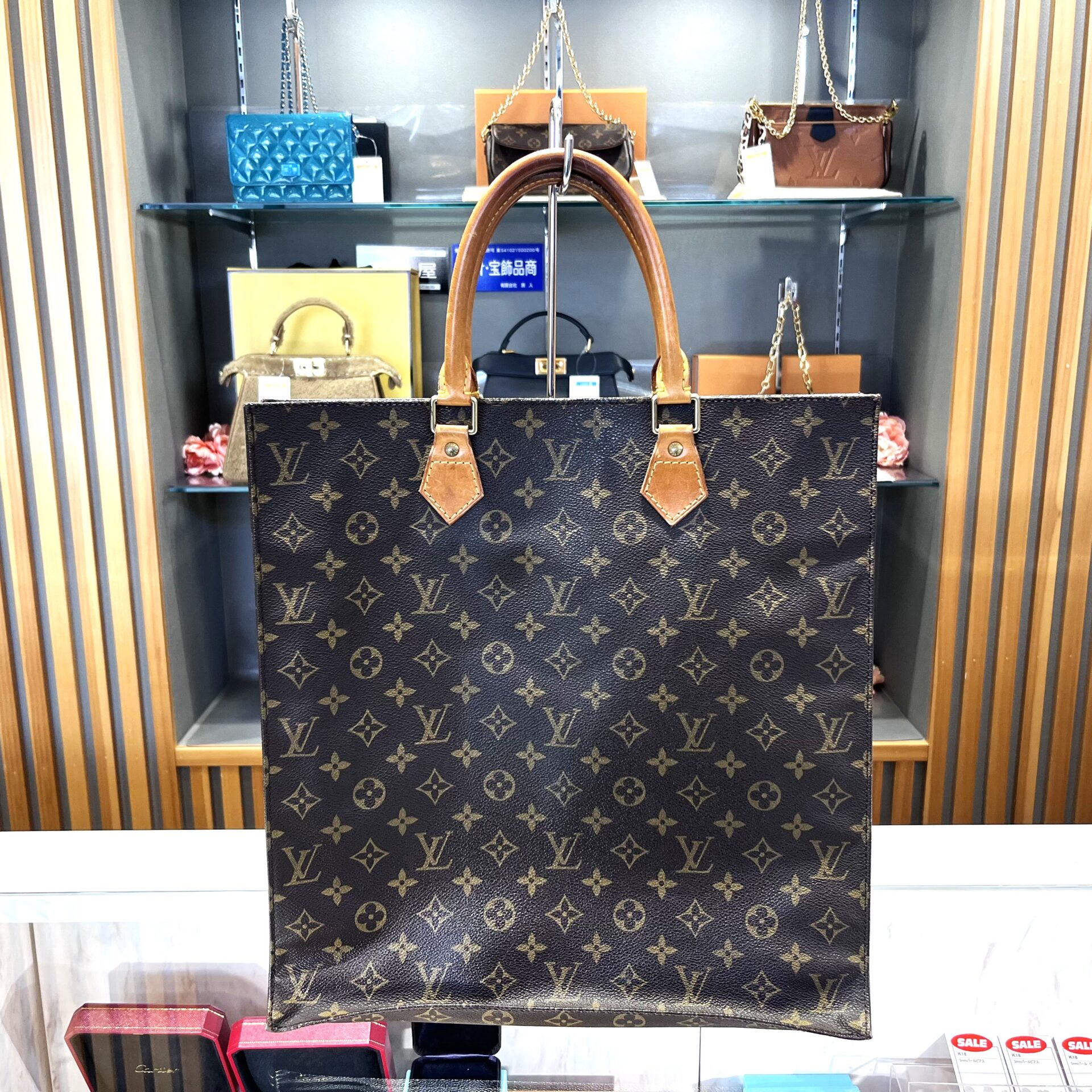 ルイ・ヴィトン【LOUIS VUITTON】モノグラム買取なら名古屋の質屋かん