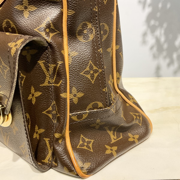 ルイ・ヴィトン M40025 マンハッタンGM ハンドバッグ