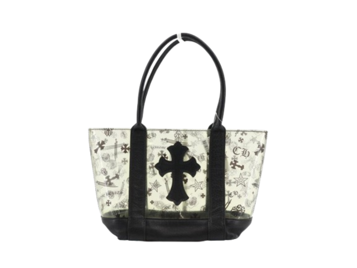 唯一クロムハーツのDREW MINI BAGの写真無二の存在感を放つクロムハーツのスケルトンクロストートバッグは、ブランドを象徴するクロスモチーフを大胆に取り入れたデザインが魅力です。透け感を活かした表現がモードな雰囲気を高め、上質なレザーと重厚なシルバーパーツが高級感を演出します。収納力も十分に備えているため、日常使いでも活躍し、コーディネート全体を格上げしてくれます。