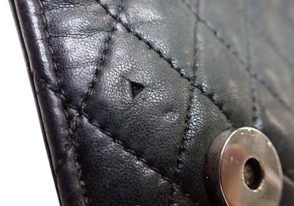 クロムハーツウェーブキルティングの写真