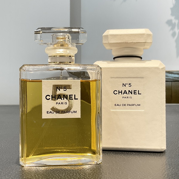  シャネル オードゥ パルファム 100ml