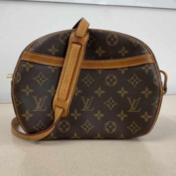 LOUIS VUITTON (ルイ・ヴィトン) ブロワ モノグラム M51221