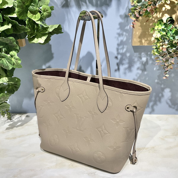 LOUIS VUITTON（ルイ・ヴィトン） M45686ネヴァーフルMM バッグ