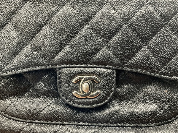 CHANEL（シャネル）マトラッセ　ショルダーバッグ