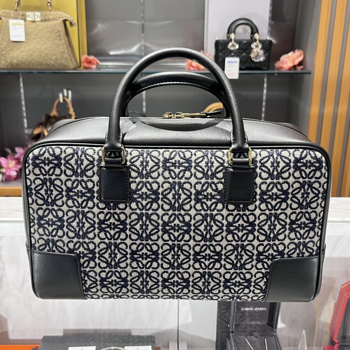 LOEWE【ロエベ】_買取_質預かり_かんてい局名古屋西店_A0015-12