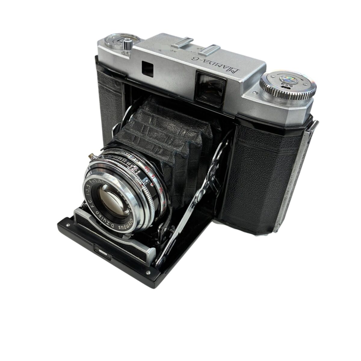 MAMIYA-6