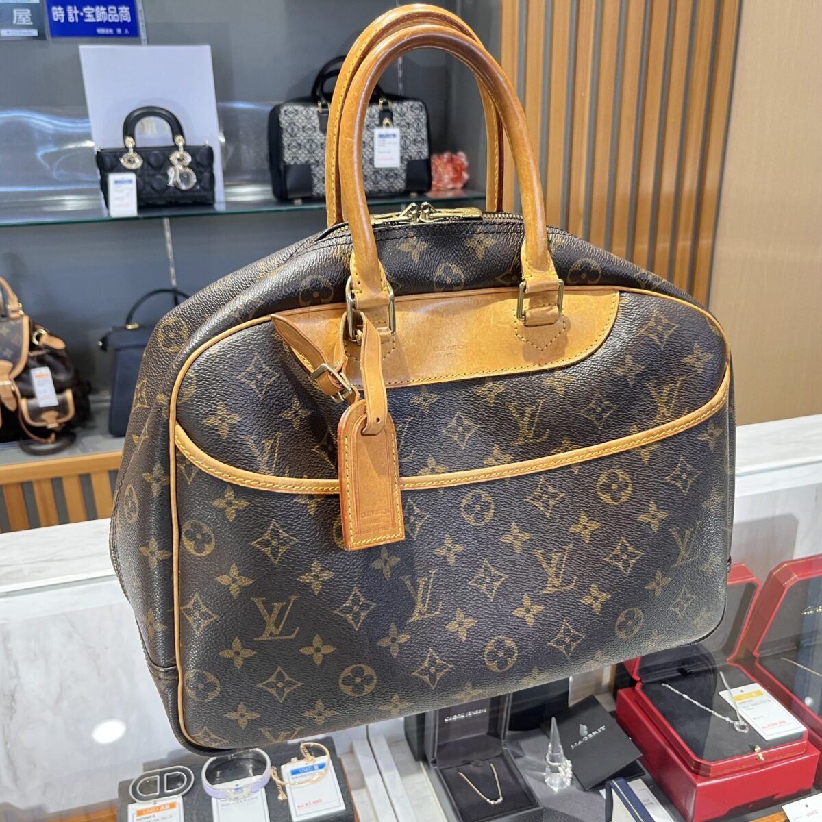 ルイヴィトン_買取_質預かり_かんてい局名古屋西店_A0015-31