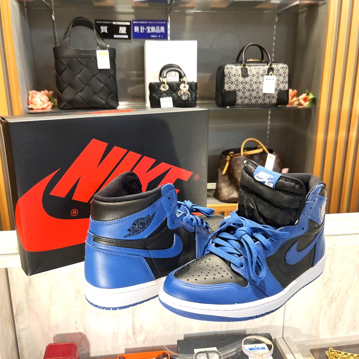 ナイキ【NIKE】_買取_質預かり_かんてい局名古屋西店_A0015-001