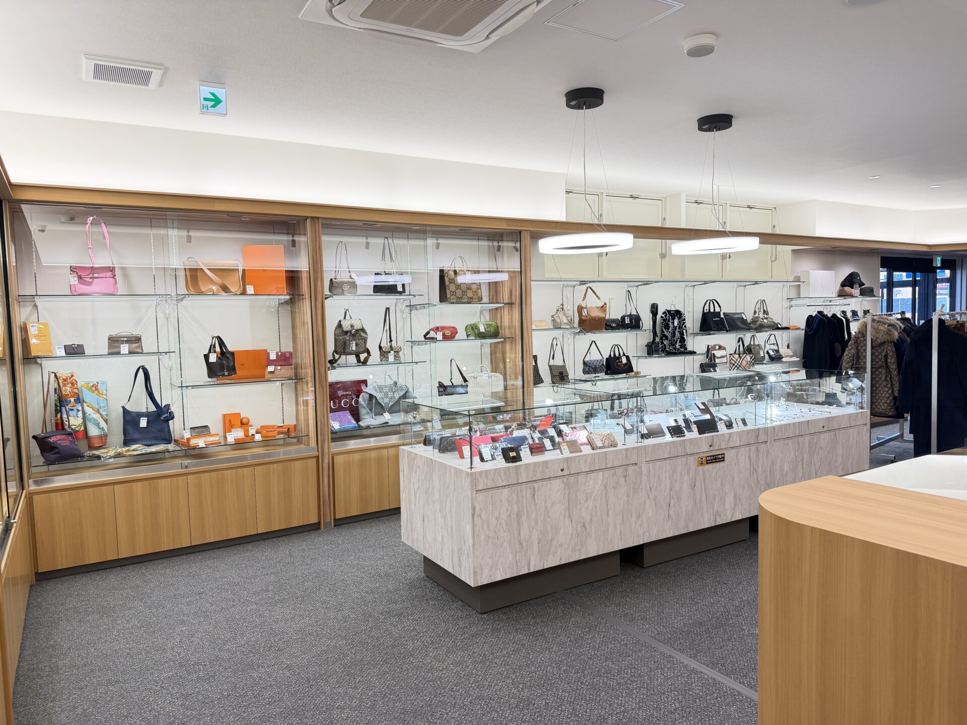 質屋かんてい局 八戸店 ギャラリー画像8