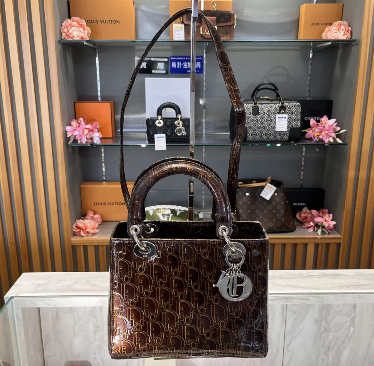 Dior【ディオール】_買取_質預かり_かんてい局名古屋西店_A0015-00000