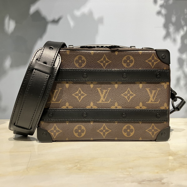 LOUIS VUITTON（ルイヴィトン）M45935 ハンドル・ソフトトランク