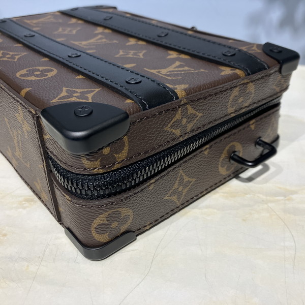 LOUIS VUITTON（ルイヴィトン）M45935 ハンドル・ソフトトランク
